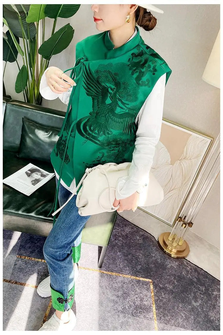 Vintage Chinese Style Vest Outerwear White Crane Embroidered Lacing Waistcoat 2025 Spring Summer Elegant Women's Clothing