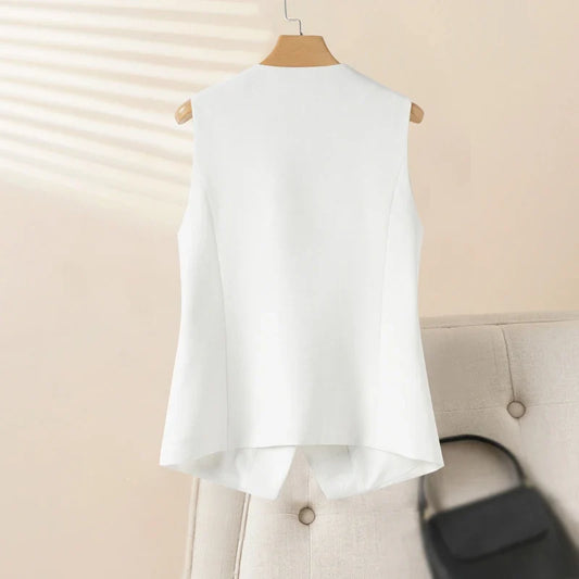 Spring and Summer Thin Single-Breasted V-Neck Vest for Women, Breathable Top That Can Be Worn Alone or as an Outer Layer