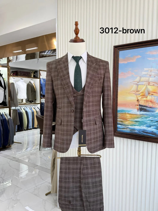 Man Formal Plaid Suit Set 3 Pieces Business Office Wear Peak Lapel High Quality Tuxedo For Men Wedding Groom Sets Plus Size Suit