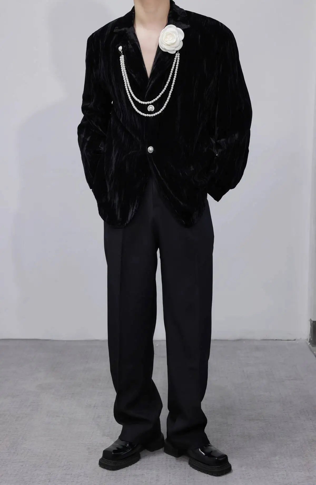 Luxury Elegant Handsome Blazer Coat Men's Original Niche Three-dimensional Pearl Chain Stylish Solid Color Jacket JY4431