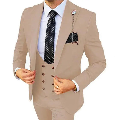 Slim Fit Peaked Lapel Mens Suits Green Business Wedding Tuxedo Fashion Groom Outfit Blazer with Vest And Pants for Prom Party