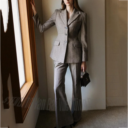 Customized Women's Suit Two Pieces Peaked Lapel Classic Outfit Single Breasted Sophisticated High Quality Two Pieces Set