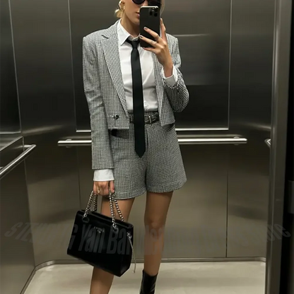 Stylish Women's Suit Unique Design Single Button Tailoring Set Two Pieces(Jacket+Short Pants) Daily Casual Female Outfit