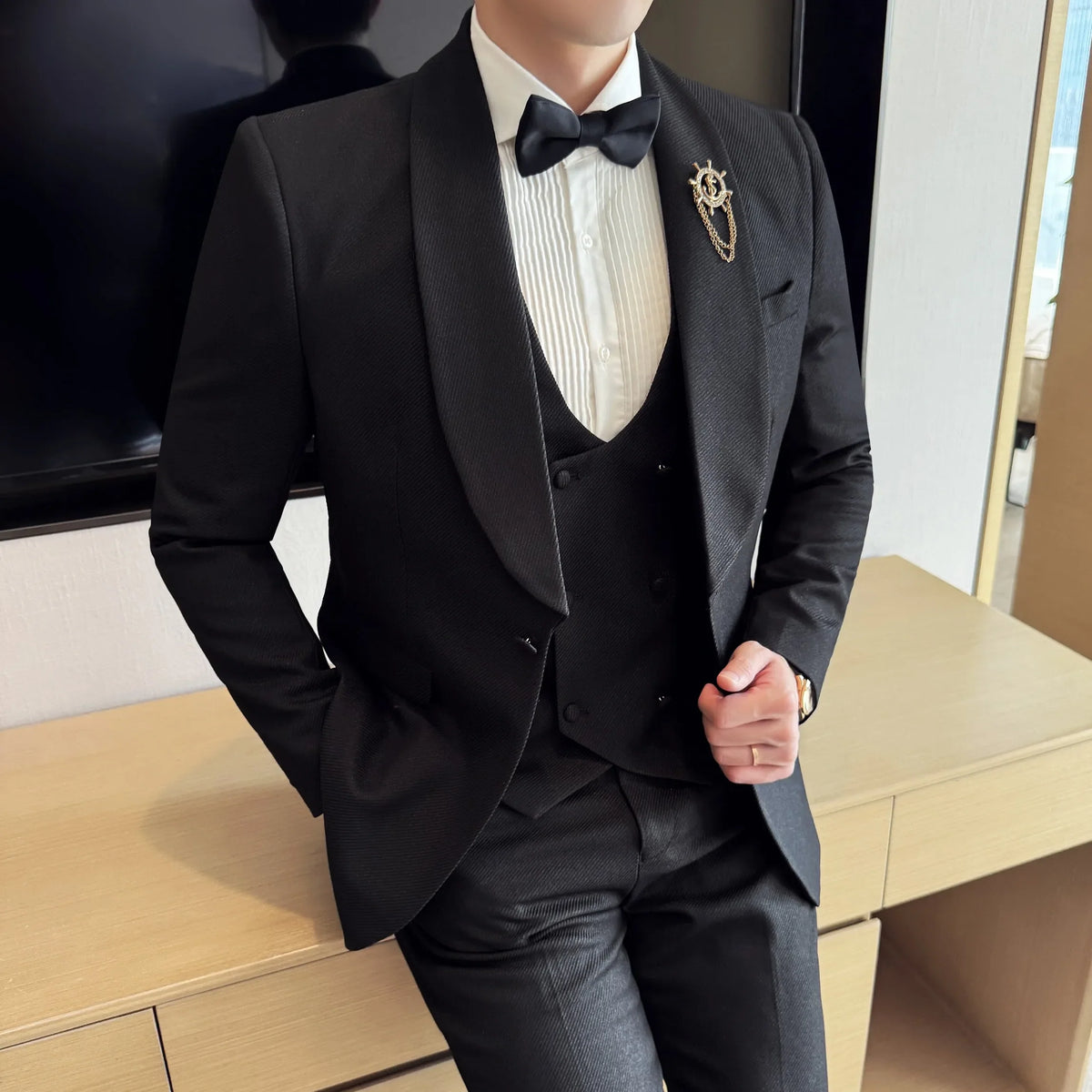 Men's Slim Fit 3-Piece Suit for Weddings, Parties & Formal Occasions – White, Red, Black