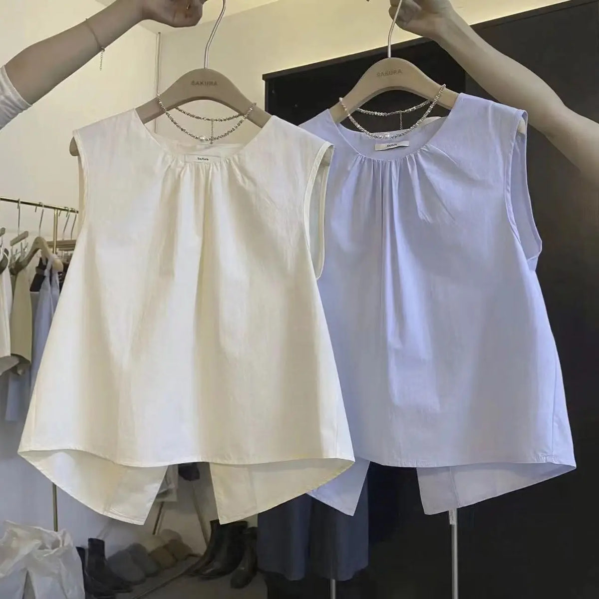 Korean Loose Fit Round Neck Sleeveless Vest 2025 Summer Women's Pure Top Split at Back Shirt