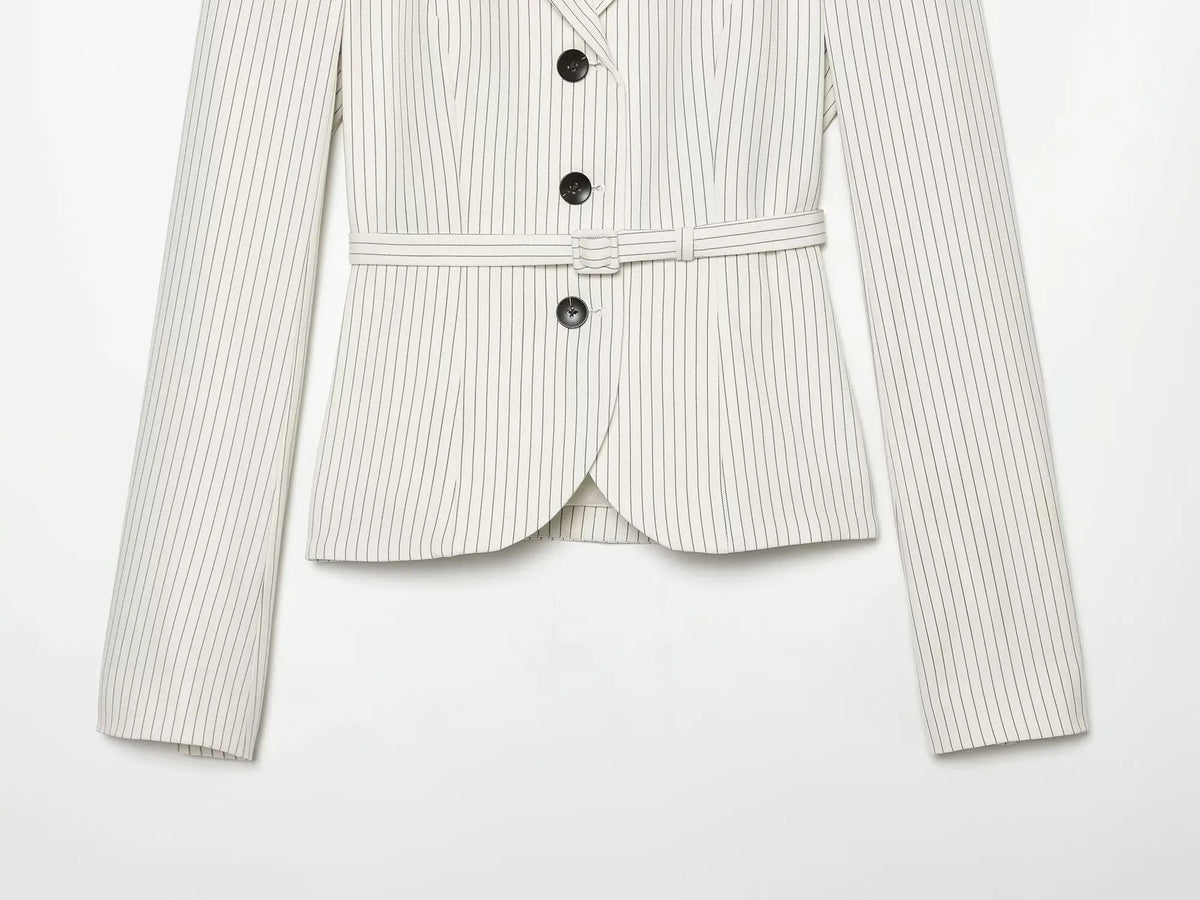 Elegant Women's Striped Blazer With Belt 2026 Spring Autumn Lapel Long Sleeves Single Breasted Slim Trendy Office Lady Suit