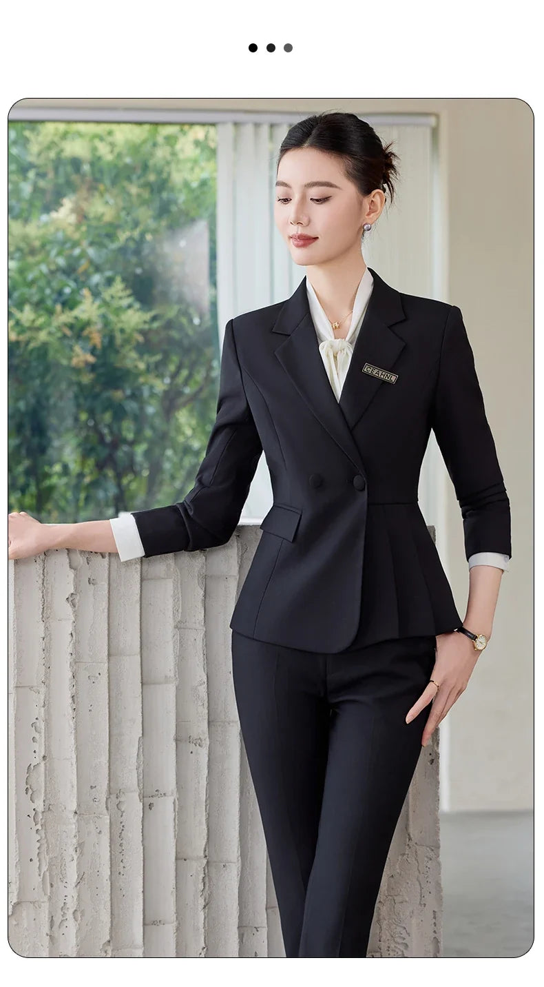 Fashionable professional women's wear, two-piece suit jacket + pants, sophisticated and elegant. 2025 new style