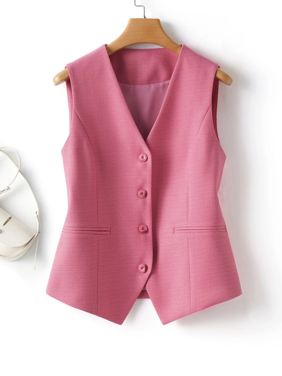 Fashionable Sleeveless Suit Vest for Women in Spring and Autumn Single-Breasted Short V Neck Top Layered with Workplace Elegant W