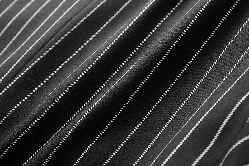 Fashion Men Double Breasted Striped Suit 2 Piece Black / Wine Red Homme Business Social Wedding Party Blazers and Trousers