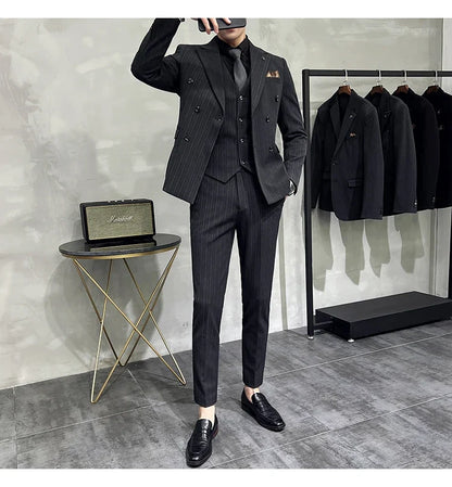 2025 High-quality Korean Version Slim-fit Business (Suit + Vest + Trousers) Striped Double-breasted Suit Three-piece Set