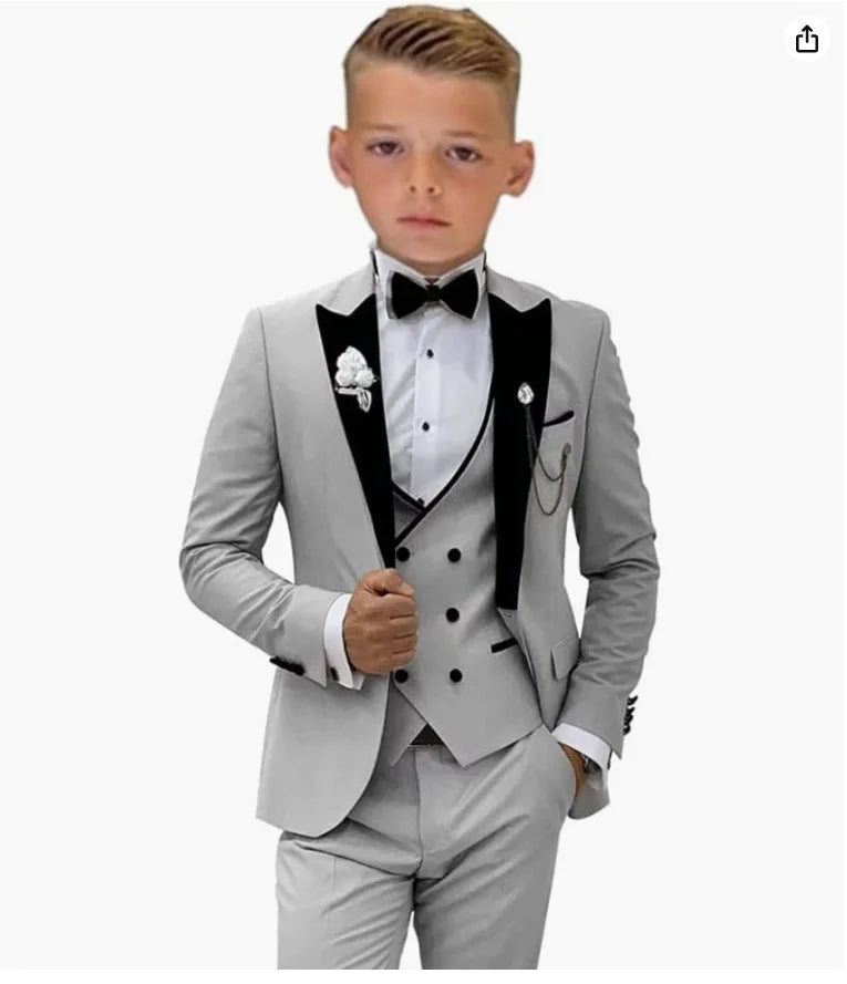 Beige Boys Suit Jacket Vest Pants Set Peaked Lapel Blazer Wedding Tuxedos for Kids Party Stage Dress Child Formal Suit