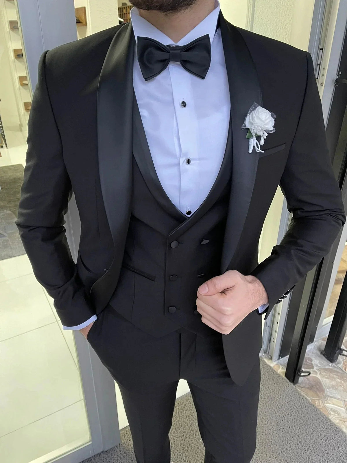 Male Wedding Suits Slim Fit Shawl Lapel 3 Pieces Formal Best Men Groom Wear Wedding Tuxedos Trajes De Hombre