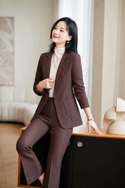 Fashionable professional women's high-quality two-piece trousers + blazer set. 2025 autumn and winter new styles