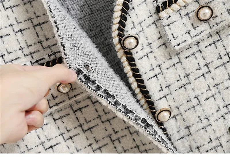 Women's Contrast Knitted Vest New Autumn Short Sleeveless Jacket V-neck Single Breasted Waistcoat Female Coats Chaleco Mujer