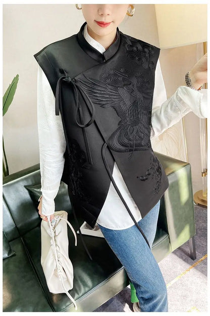 Vintage Chinese Style Vest Outerwear White Crane Embroidered Lacing Waistcoat 2025 Spring Summer Elegant Women's Clothing