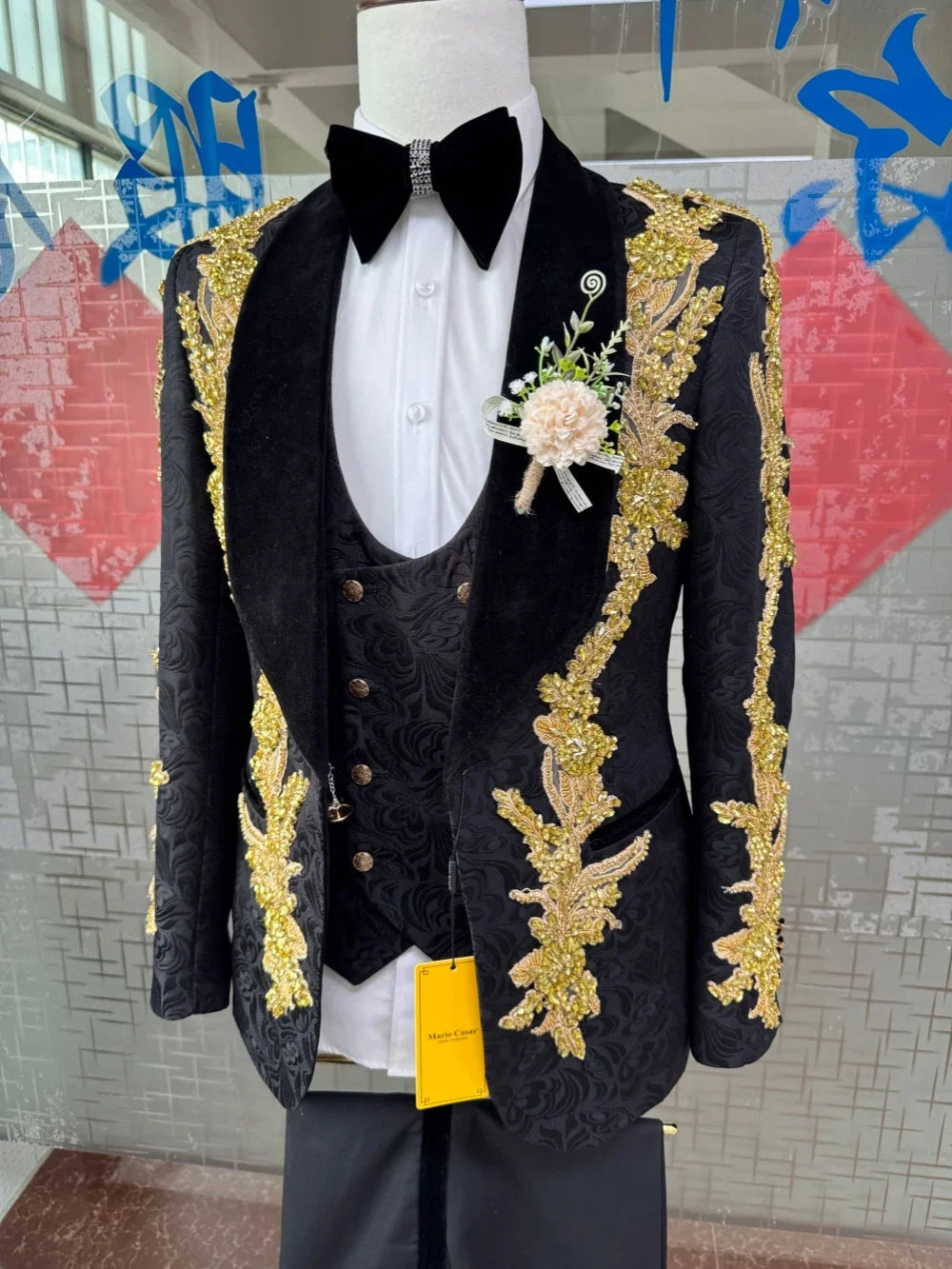 Men's Jacquard Black Slim Fit Suits 3 Pieces For Birthday Party Golden Embroidery Shawl Lapel Tuxedo For Man Wedding Groom Sets