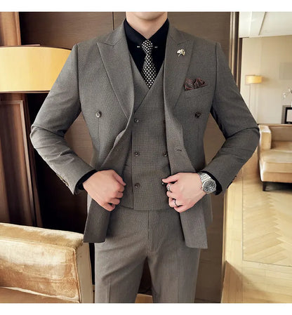 Autumn and winter high-end men's fashionable and stylish suit set, groom's wedding dress three-piece set, Korean-style slimming