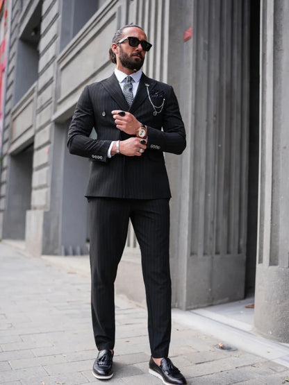 New Men's Slim Fit Striped Suit s2 Pieces Blazer Pants For Business Activities Stylish Customized Peak Lapel Tuxedo For Men