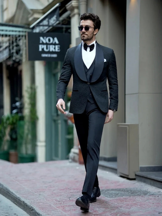 Hot Sale Luxurious Men's Jacquard Suits Host Outfit Customized Stylish Shawl Lapel 3 Pieces Blazer Vest Pants For Men Birthday
