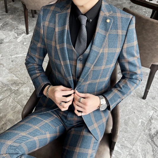 Men's Checkered Slim Fit 3 Piece Suit Set for Weddings and Smart Casual Occasions