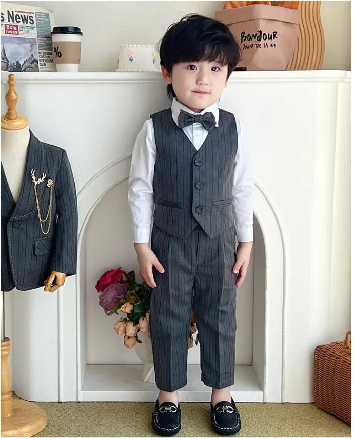 Kids Striped Birthday Party Outfit Boys Wedding Suit Set Childre's Jacket Vest Pants Bowtie Brooch 5Pieces Winter Clothing Set