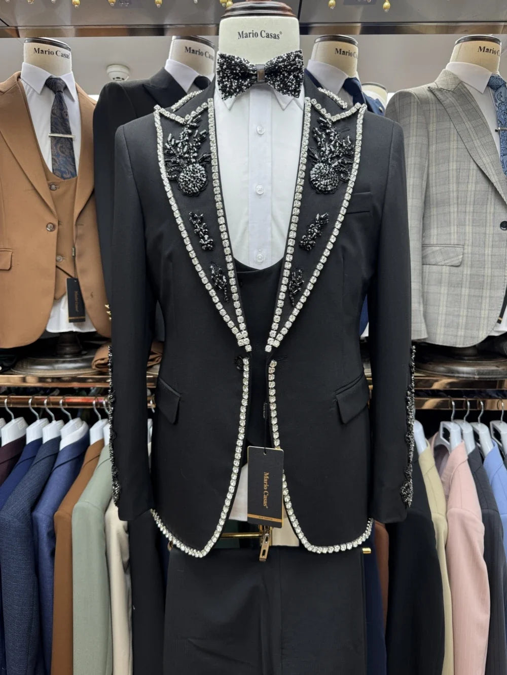 Dazzling Luxury Beaded Suit Set 3 Pieces Jacket Vest Pants For Men Dancing Wear Graceful Black Men's Suits Fashionable Tuxedo