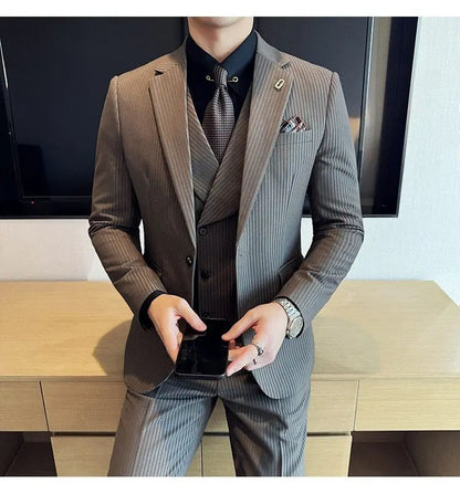 Men's Slim Fit 2-Piece Suit – Striped Single-Breasted Blazer and Trousers for Wedding, Business & Formal Wear