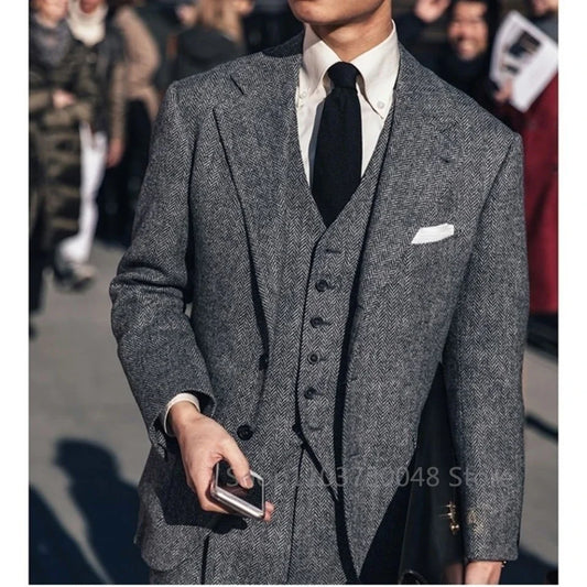 Dark Grey Mens Tweed Herringbone Wedding Suits Slim Fit Prom Tuxedos 3 Piece Notch Lapel Blazer for Business (Blazer+Vest+Pants)