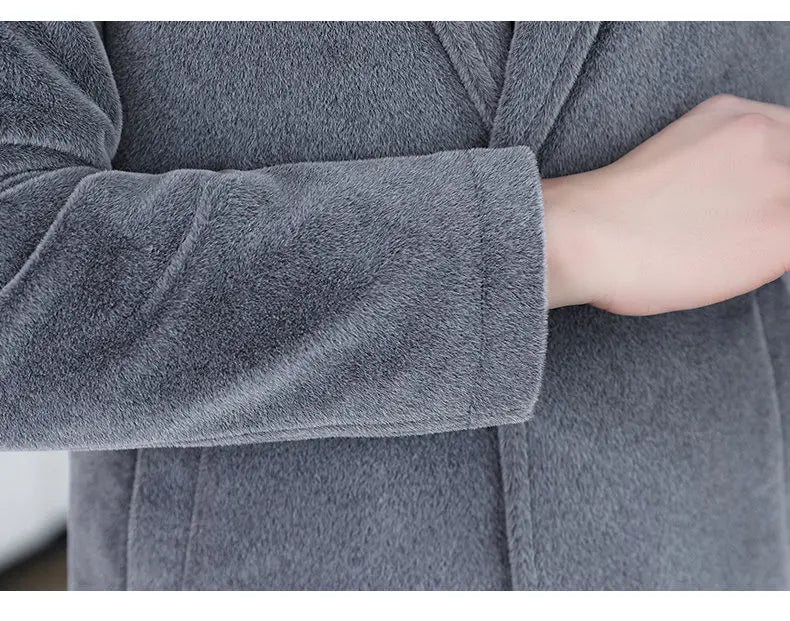 High-quality winter new style mid-length solid color men's fashionable and cool golden mink woolen trench coat with cotton