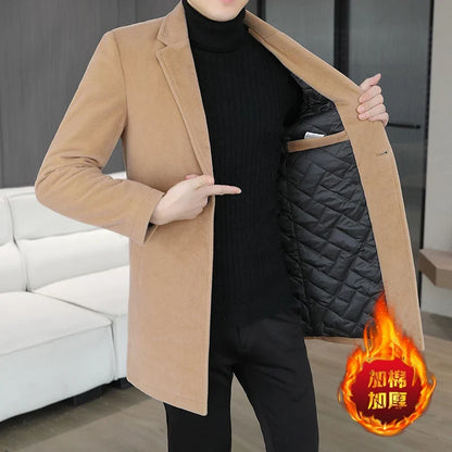 High-quality winter new style mid-length solid color men's fashionable and cool golden mink woolen trench coat with cotton