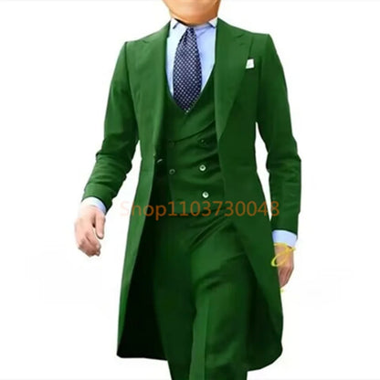 Costume 3 pièces élégant rouge pour homme coupe slim, blazer à simple boutonnage, gilet et pantalon, idéal pour mariage, smoking de marié, ou tenue d'affaires et de soirée