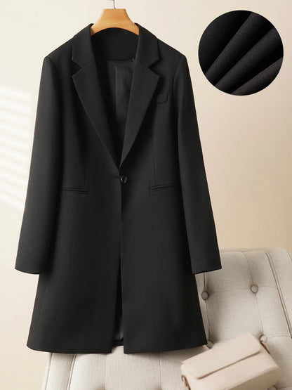 Elegant mid-length black womens blazer for autumn and winter simple one-button design with a slimming drape effect suitable for commuting
