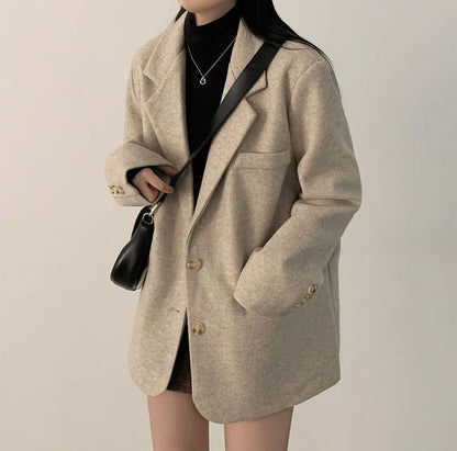 Chic Autumnal Loose Fit Casual Classic Style Long Sleeve Woolen Coat for Women Elegant Commuter Style Single Button Closure