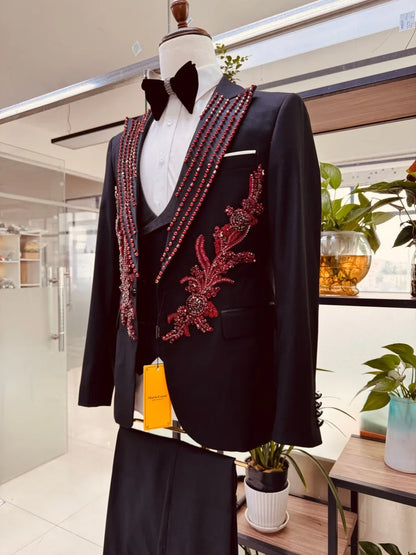 New Men's Red Crystal Suit Set 3 Pieces Dancing Wear Classic Peak Lapel Suits For Wedding Handsome Slim Fit Tuxedo Party Wear