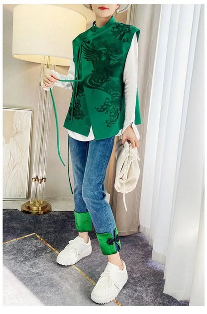 Vintage Chinese Style Vest Outerwear White Crane Embroidered Lacing Waistcoat 2025 Spring Summer Elegant Women's Clothing