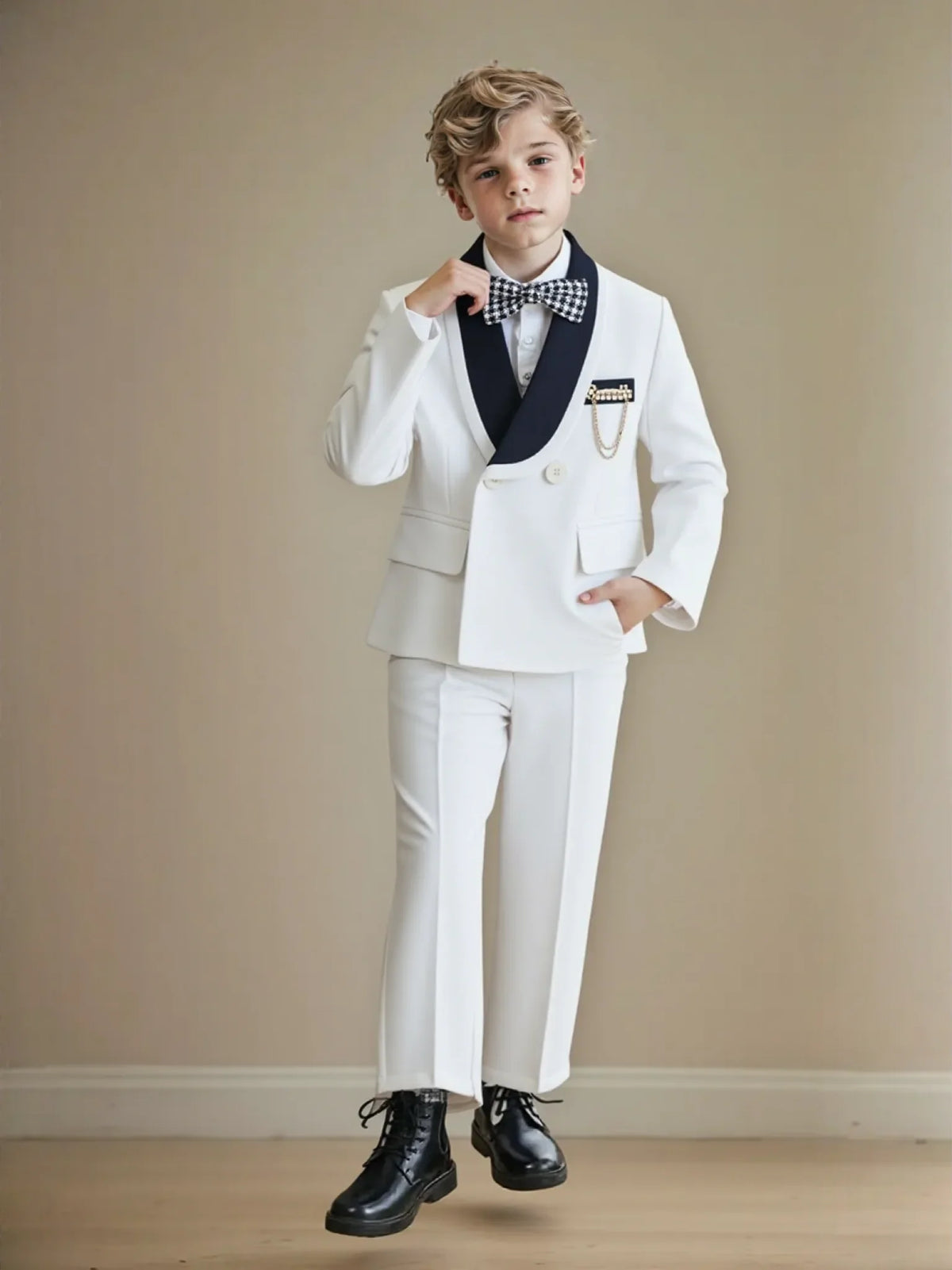 Kids 5Pieces Suit Set With Jacket Vest Pants Bowtie Brooch Boys Birthday Wedding Party Dress Children's Performance Costume