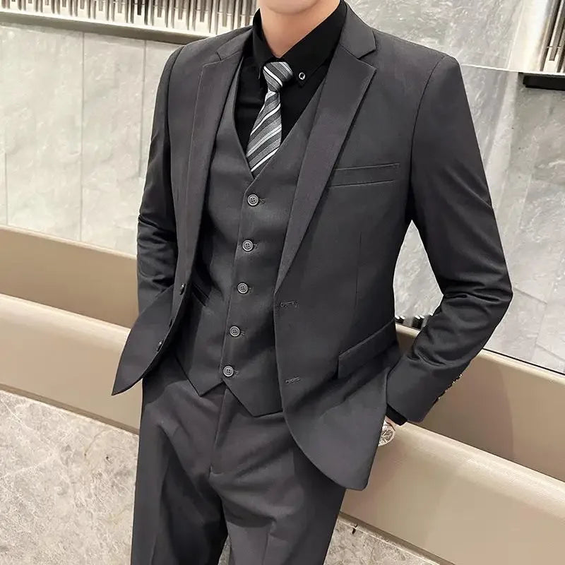 Men's Three-Piece Slim Fit Suit | Blazer, Waistcoat & Trousers for Formal and Business Occasions