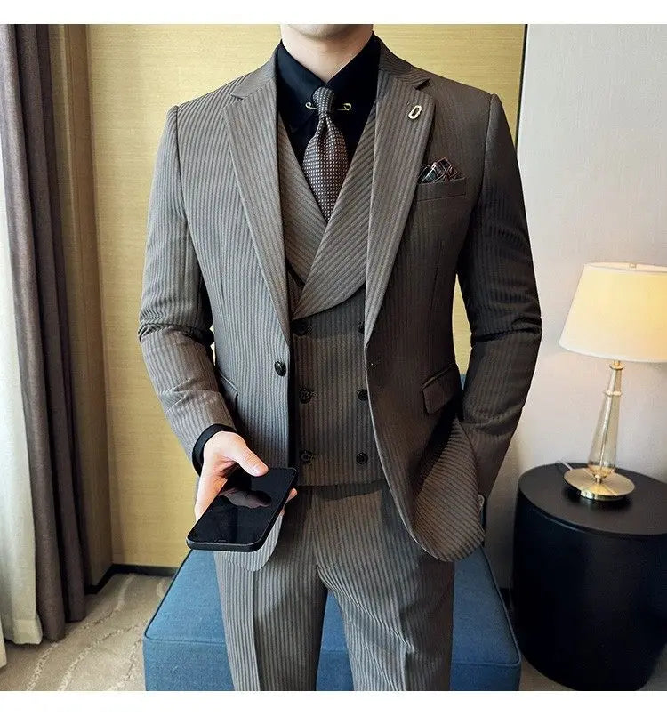 Men's Slim Fit 2-Piece Suit – Striped Single-Breasted Blazer and Trousers for Wedding, Business & Formal Wear
