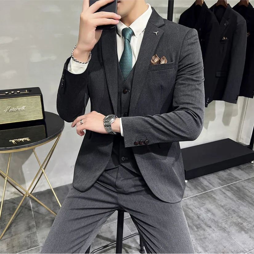 2025 Men's Wedding Suit Vest Trousers Set Fashionable Handsome Solid Color Groom's Three-Piece Outfit Available in Sizes M-7XL
