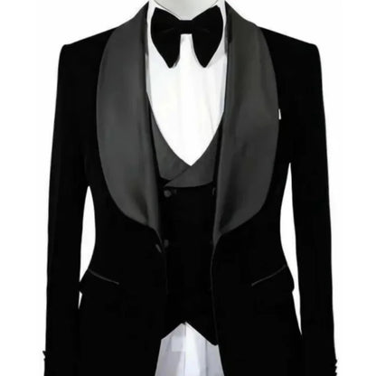 Men's Black Velvet Evening Gown Three Piece Set Shawl Lapel Jacket Vest Trousers Groom's Wedding Ball Dress Suit