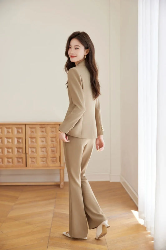 Fashionable professional women's clothing, high quality two-piece pants + blazer. Elegant, exquisite, comfortable