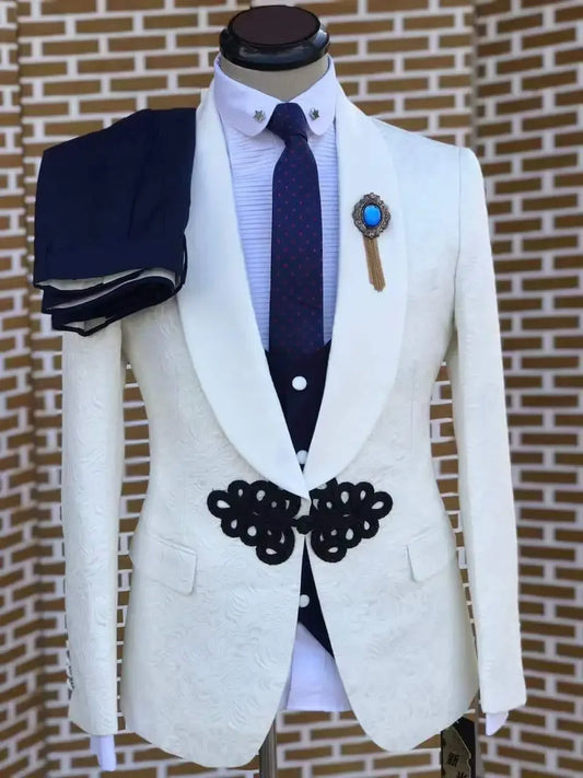 White Jacquard Coat with Red Vest Pant 3 piece Chinese Knot and Coil Buckle Classic Wedding Suits for Men Formal Slim Fit Suits