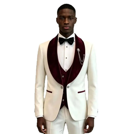 Costume de smoking 3 pièces ivoire pour homme coupe ajustée formel, ensemble de vêtements de mariage et d'affaires pour homme avec blazer, gilet et pantalon à revers châle en velours