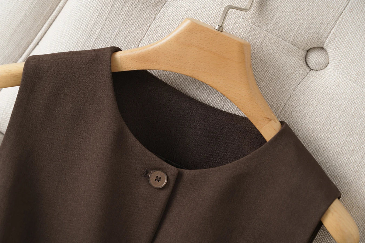 Fashionable Round Neck Sleeveless Suit Vest for Women Spring and Autum Single-Breasted Short Vest Elegant Women's Top Outer Wear