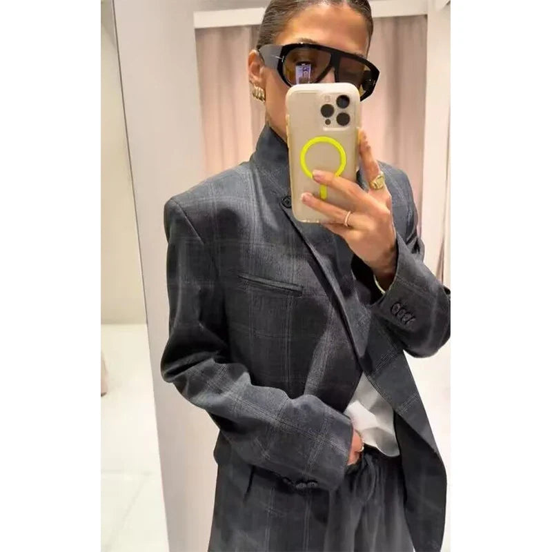 Spring New Women's Blazers 2026 Fashion Retro Plaid Elegant Women's Warm Jackets Youth Chic Commuter Office Blouse Coats