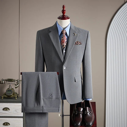 High-quality, Fashionable and Stylish Plus-size Men's Solid-color Suit Set, Men's Three-piece Set, One-button Casual Suit