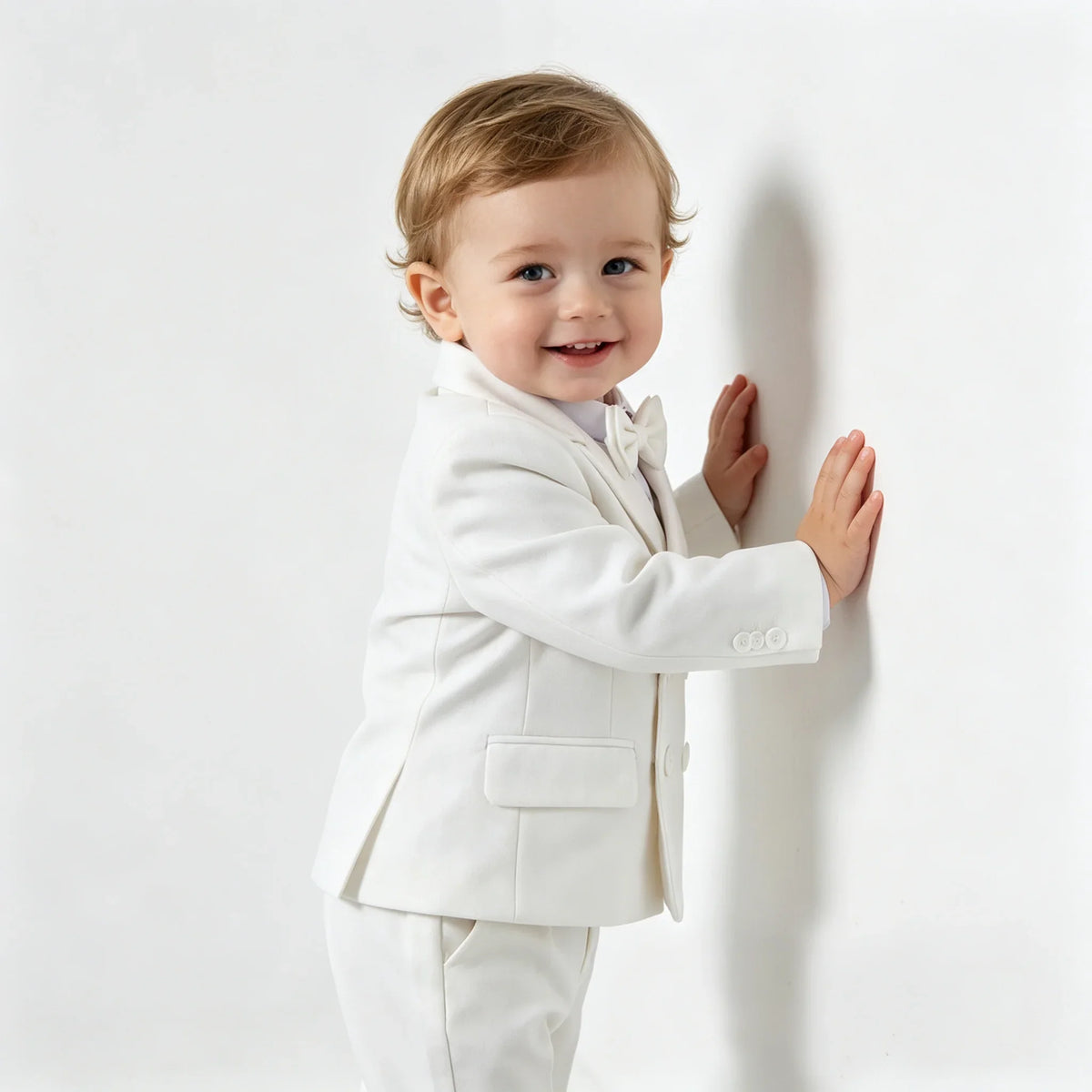 Boys White Wedding Suit Set Kids Formal Double‑Breasted Blazer Bow Tie Pants Outfit Toddler Party Christening Gentleman Costume