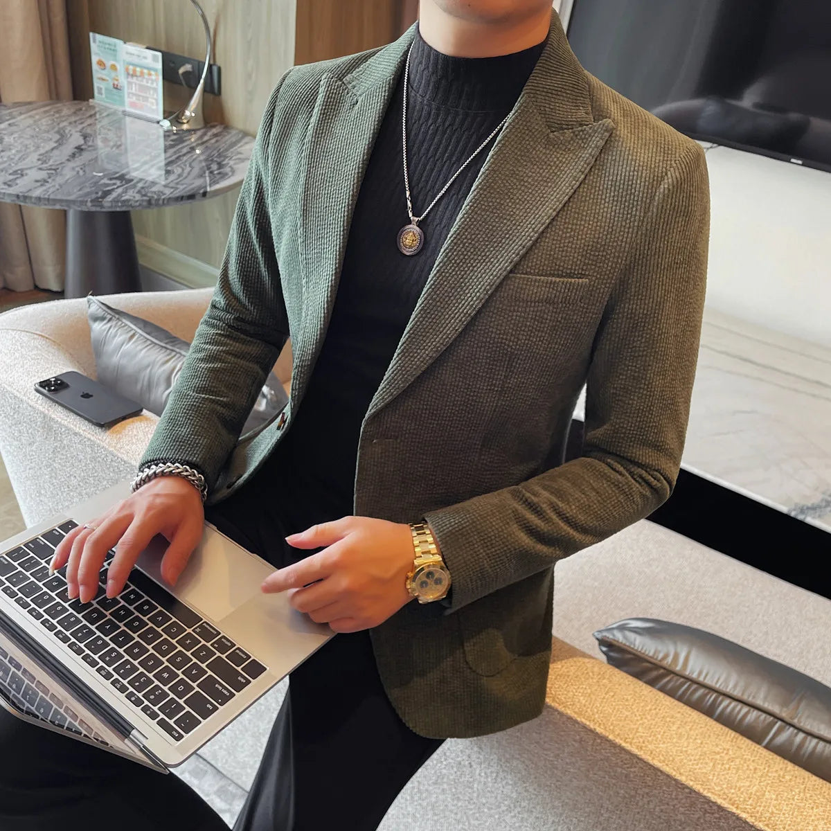 Men's Smart Casual Single Breasted Blazer – Spring Autumn Jacket in Green, Black & Coffee