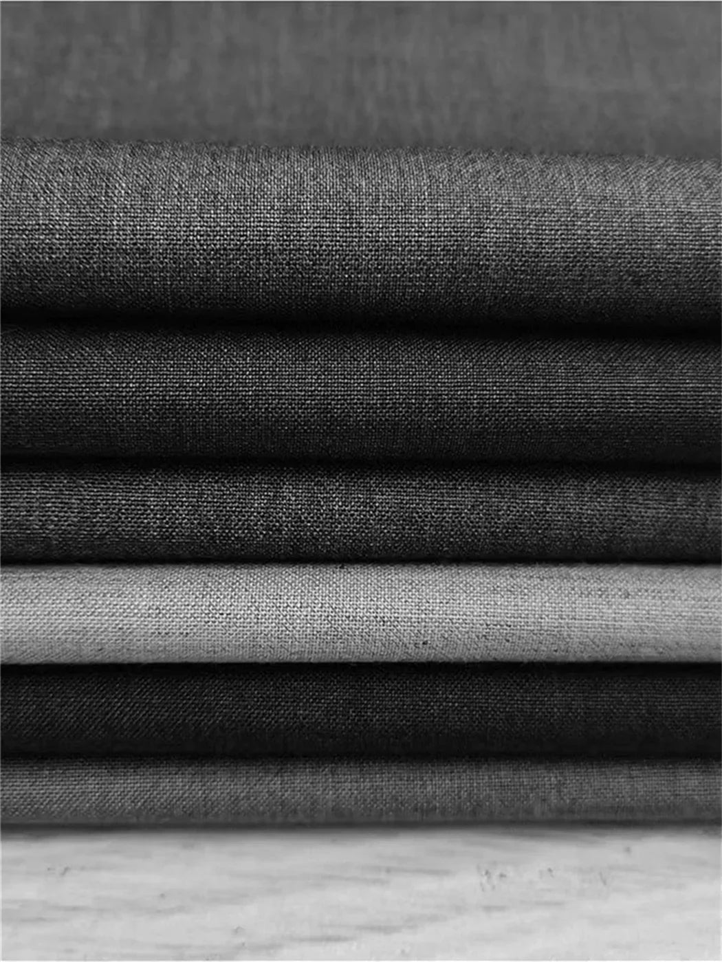 3-Piece Men's Slim Fit Suit with Peak Lapel for Wedding and Business in Gray, Black & Burgundy