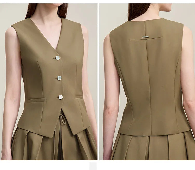 Women's Vests 2026 Autumn New Versatile V-neck Tailored Waist Vest Women's Single Breasted Short Sleeveless Top 12641036
